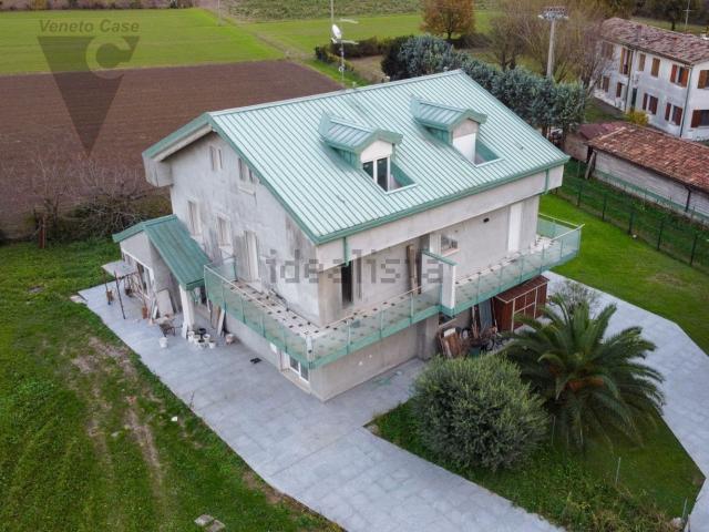 Casa in vendita a Rio, Ponte San Nicolò