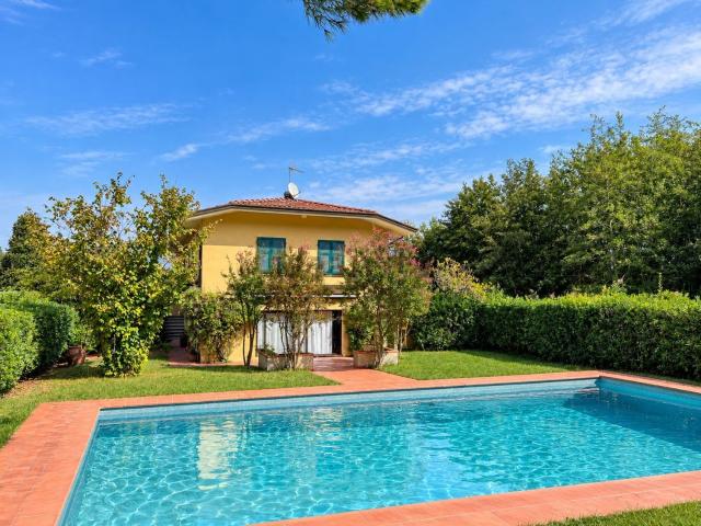 Casa in vendita a Bocca di Magra, Ameglia