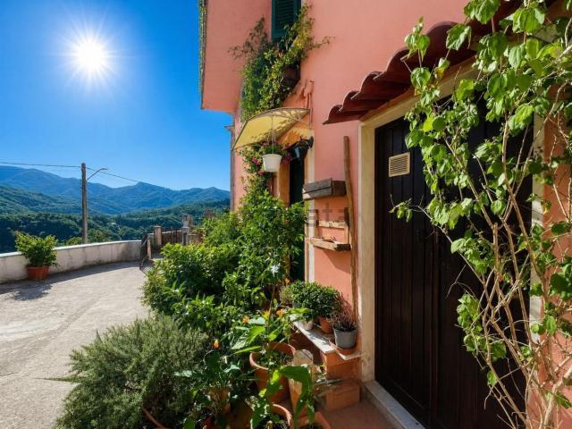 Casa in vendita a Unione di comuni Montana Lunigiana, Fosdinovo