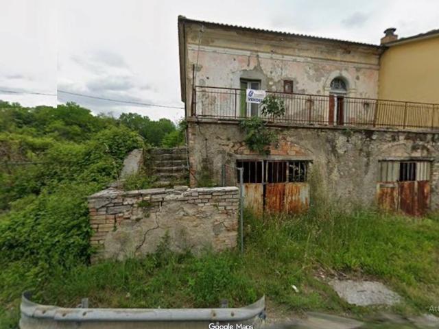Casa in vendita a Teramo, Abruzzo