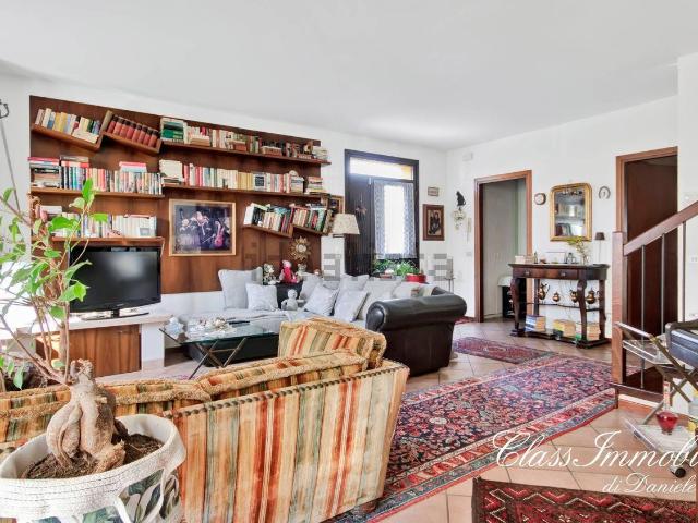 Casa in vendita a Sona, Veneto