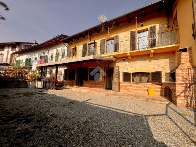 Casa in vendita a Bonvino, Cocconato