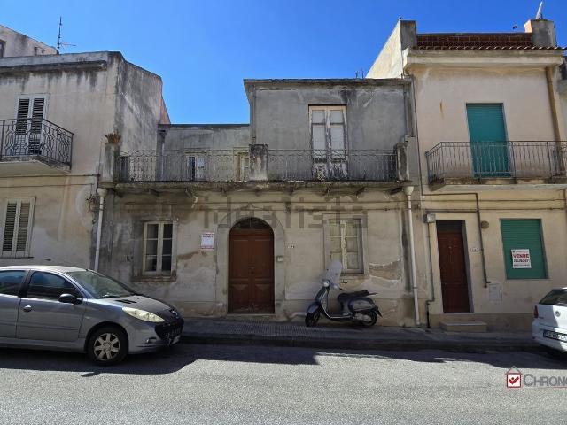 Casa in vendita a Pace Del Mela, Sicilia