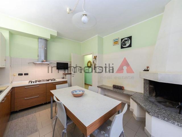 Casa in vendita a Nova Milanese, Monza e della Brianza