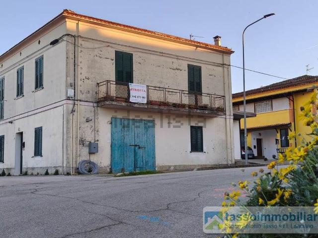 Casa in vendita a Ortona, Abruzzo
