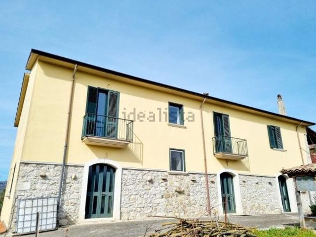 Casa in vendita a Montemiletto, Avellino