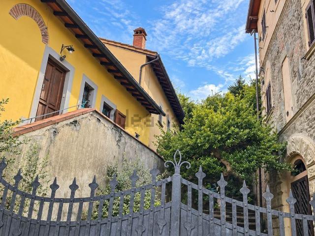 Casa in vendita a Celle, Dicomano