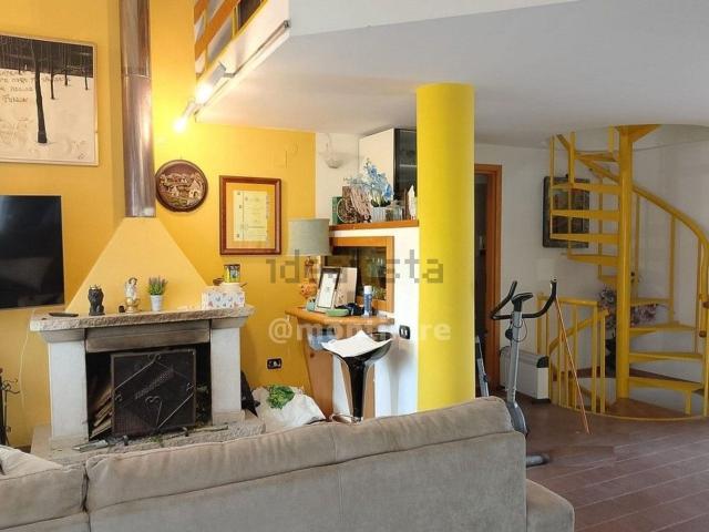 Casa in vendita a San Martino Sannita, Campania