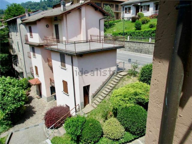 Casa in vendita a Berbenno, Lombardia
