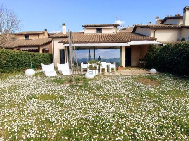 Casa in vendita a Collestatte, Terni
