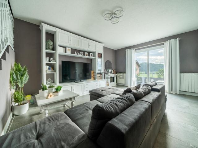 Casa in vendita a Comunità Montana Valli del Verbano, Luino