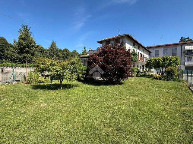 Casa in vendita a Scagnello, Calco