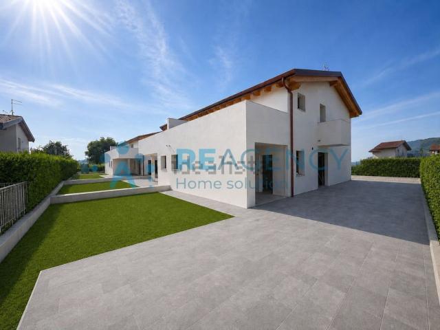 Casa in vendita a Soave, Veneto