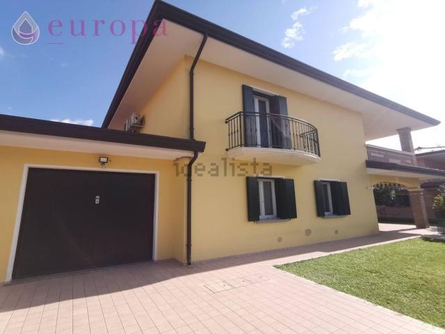 Casa in vendita a Cordovado, Friuli-Venezia Giulia