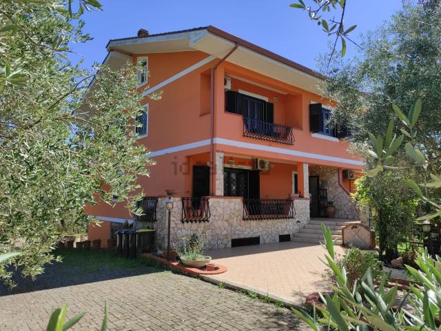 Casa in vendita a Giuliano Di Roma, Lazio