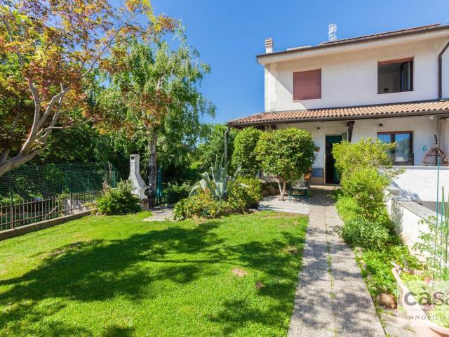 Casa in vendita a Travaino, Caronno Varesino