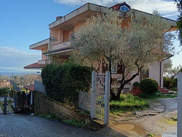 Casa in vendita a Roma Capitale, Lazio