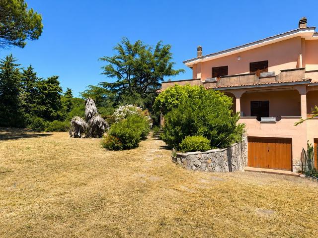 Casa in vendita a Falasche, Roma Capitale