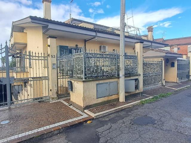 Casa in vendita a Roma Capitale, Lazio