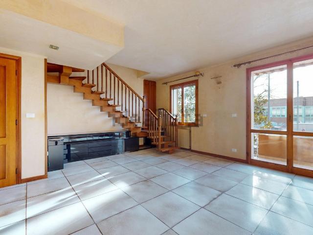 Casa in vendita a Rimini, Reggio Emilia