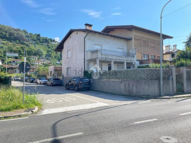 Casa in vendita a Tarcento, Friuli-Venezia Giulia