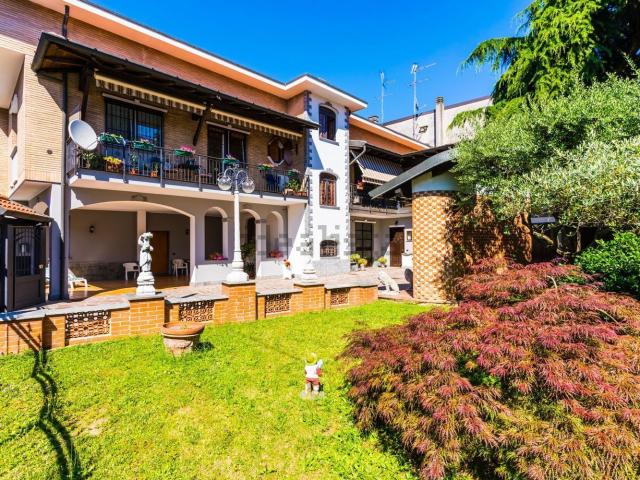 Casa in vendita a Seveso, Lombardia