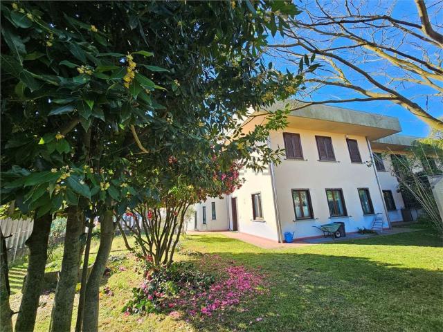 Casa in vendita a Stallazzo, Sesto Calende
