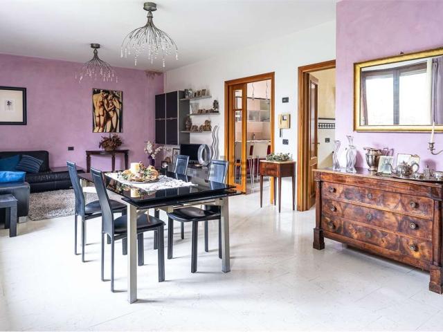 Casa in vendita a Colline Matildiche, Re