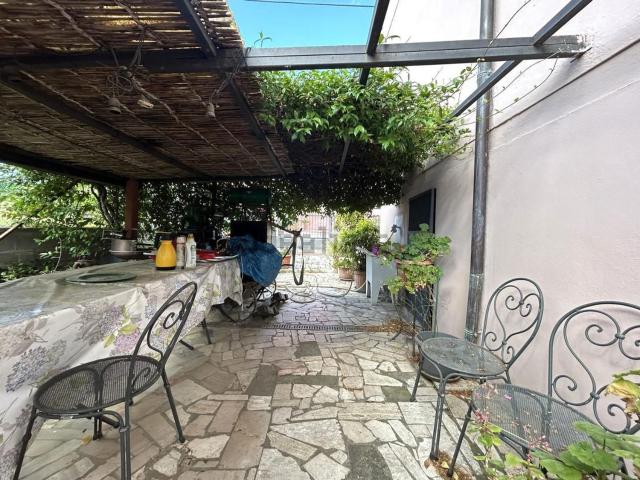 Casa in vendita a Ripa dell'Olmo, Arezzo