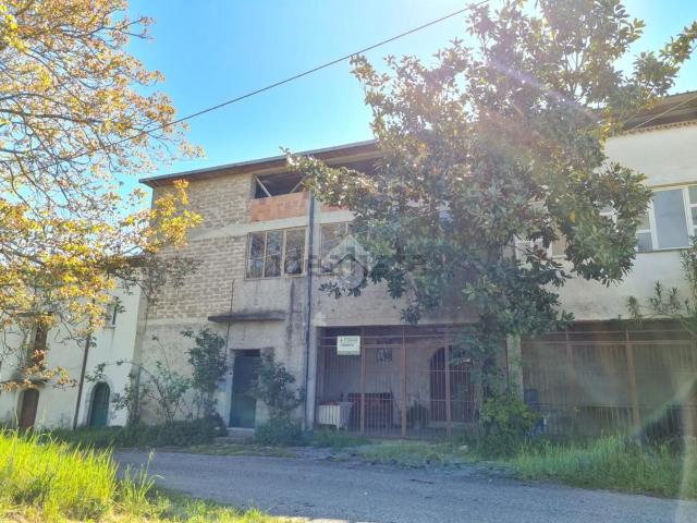 Casa in vendita a Fontanarosa, Cassino