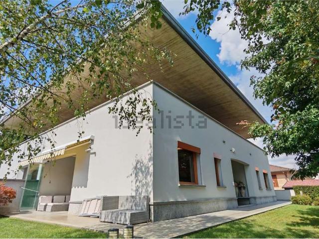 Casa in vendita a Cambiago, Lombardia