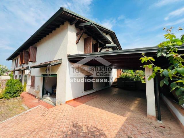 Casa in vendita a Madignano, Lombardia
