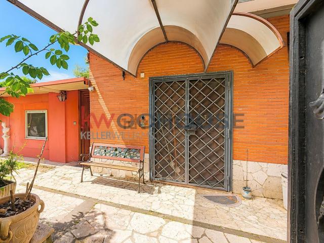 Casa in vendita a Marina di Tor San Lorenzo, Ardea