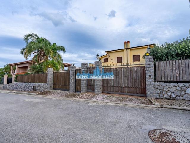 Casa in vendita a Piraineto, Carini