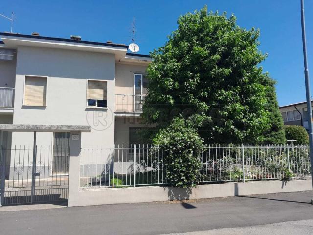 Casa in vendita a Le Villette, Crema