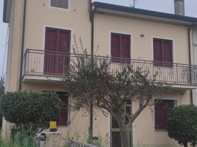 Casa in vendita a Ravenna, Reggio Emilia