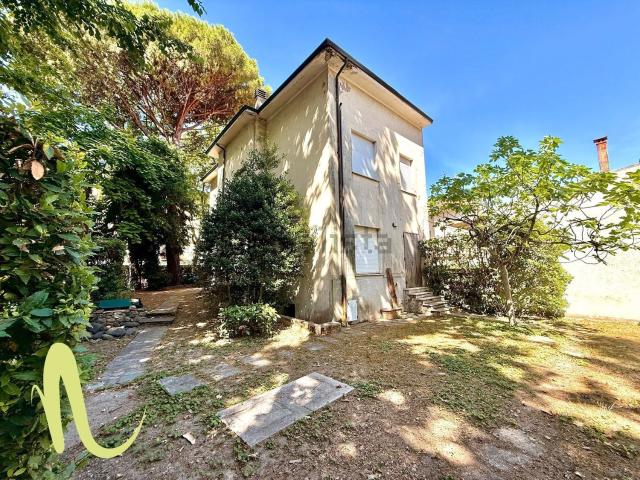 Casa in vendita a Cesenatico, Reggio Emilia