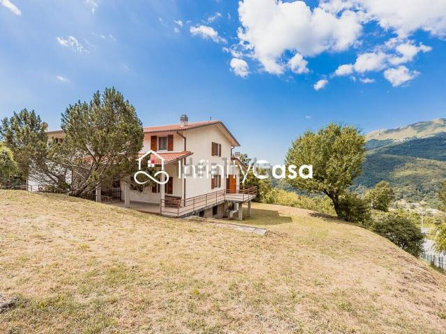 Casa in vendita a Ferrara Di Monte Baldo, Veneto