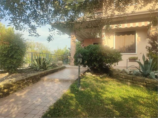 Casa in vendita a Ca' di David, Verona