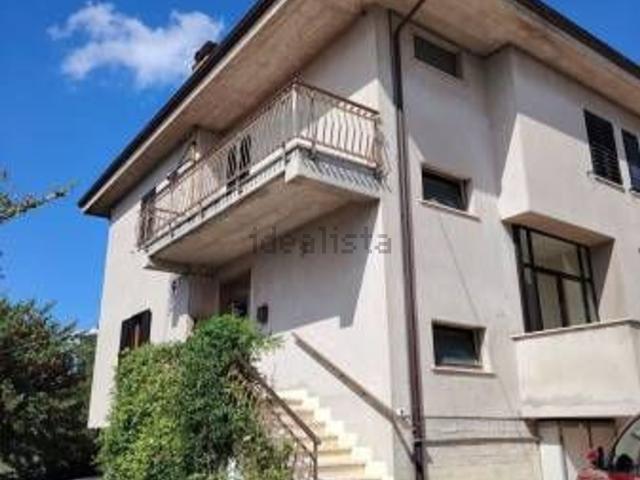 Casa in vendita a Case Orazio, Castignano