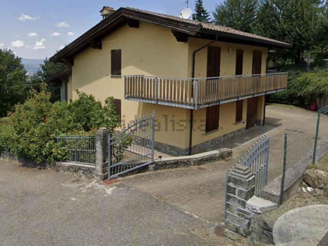 Casa in vendita a Unione dell'Alto Reno, Lizzano In Belvedere