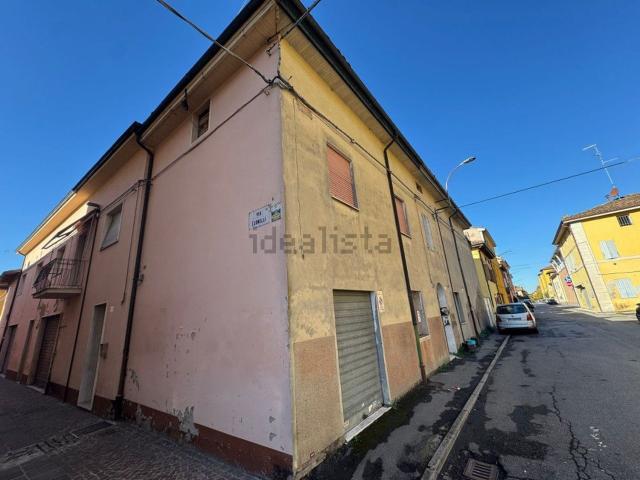Casa in vendita a Unione Terre d'Acqua, Crevalcore