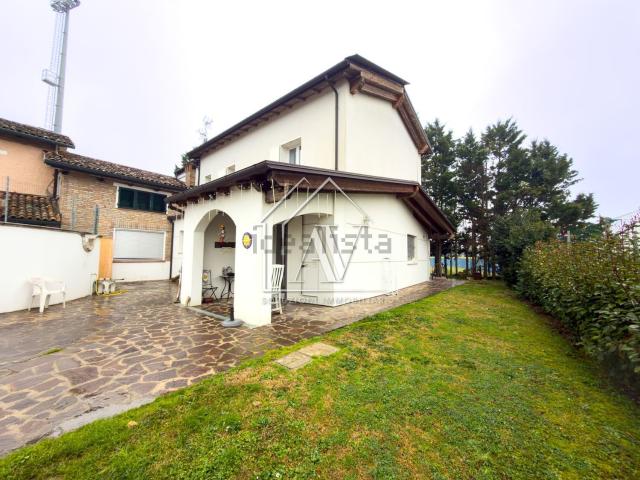 Casa in vendita a Russi, Reggio Emilia