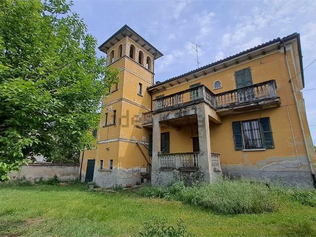 Casa in vendita a Casteggio, Lombardia