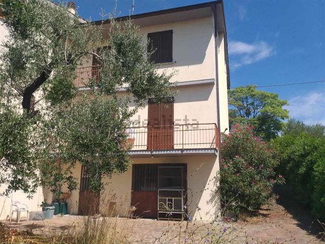 Casa in vendita a Carmignano, Toscana