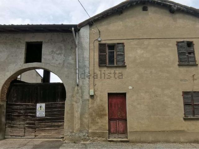Casa in vendita a Piemonte, Alessandria