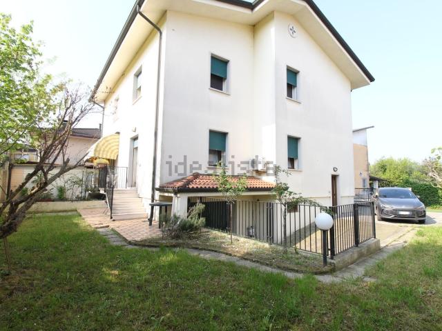 Casa in vendita a Albaredo D'adige, Veneto