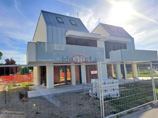 Casa in vendita a Unione dei comuni Valle del Savio, Cesenà