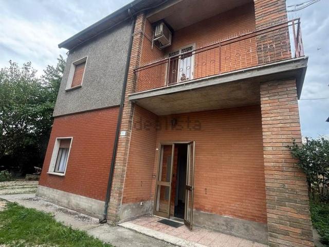 Casa in vendita a Unione dei comuni della Bassa Romagna, Lugo