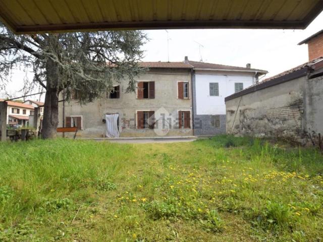 Casa in vendita a Piemonte, Alessandria